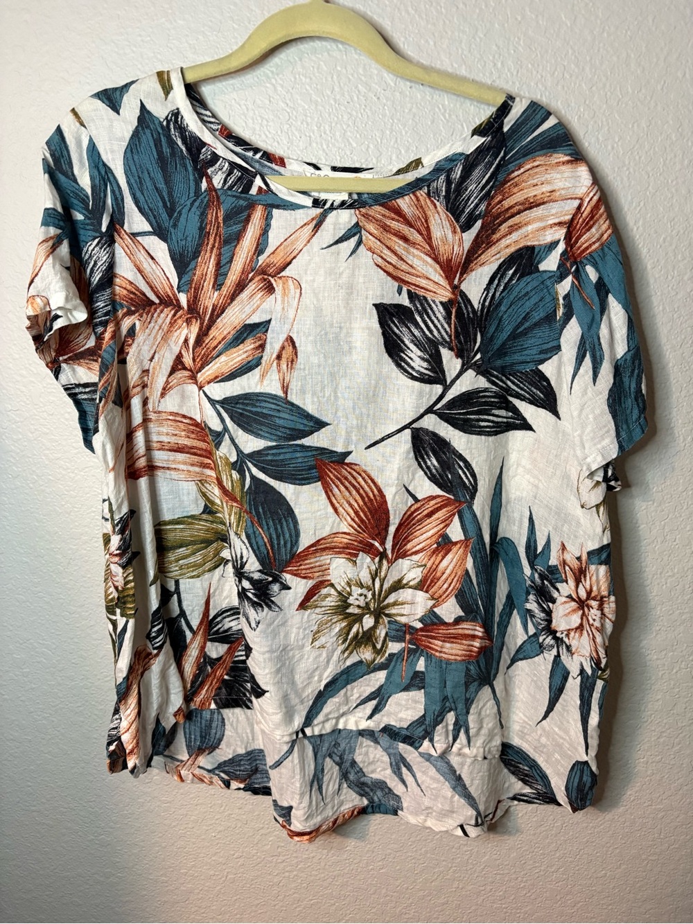 C&C California White Floral Tee with Teal & Rust Leaves